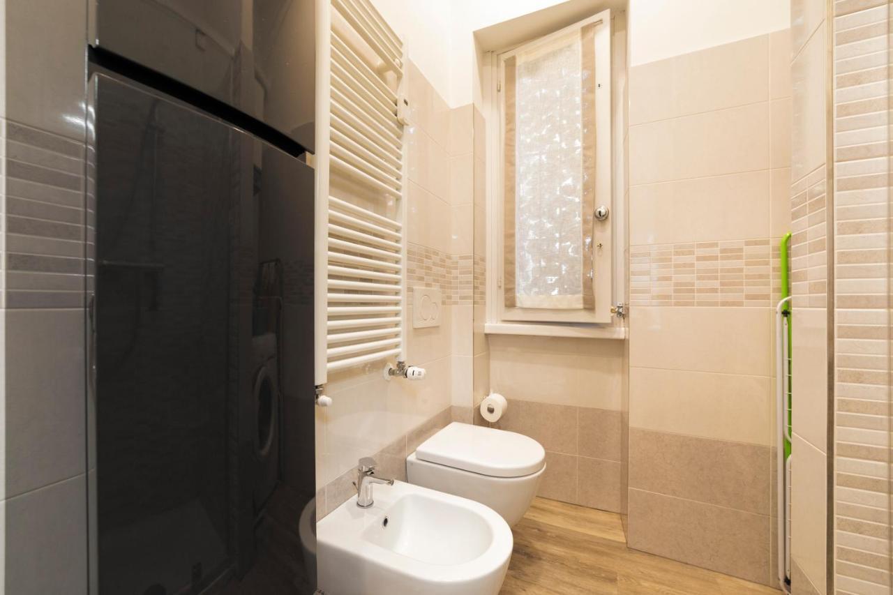 A Due Passi Da Piazza Firenze Apartment Милан Экстерьер фото